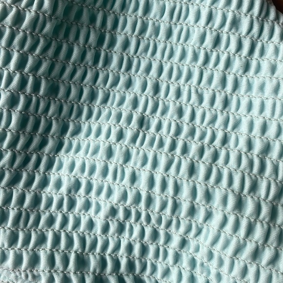 Hollister bikini top - Picture 2 of 9